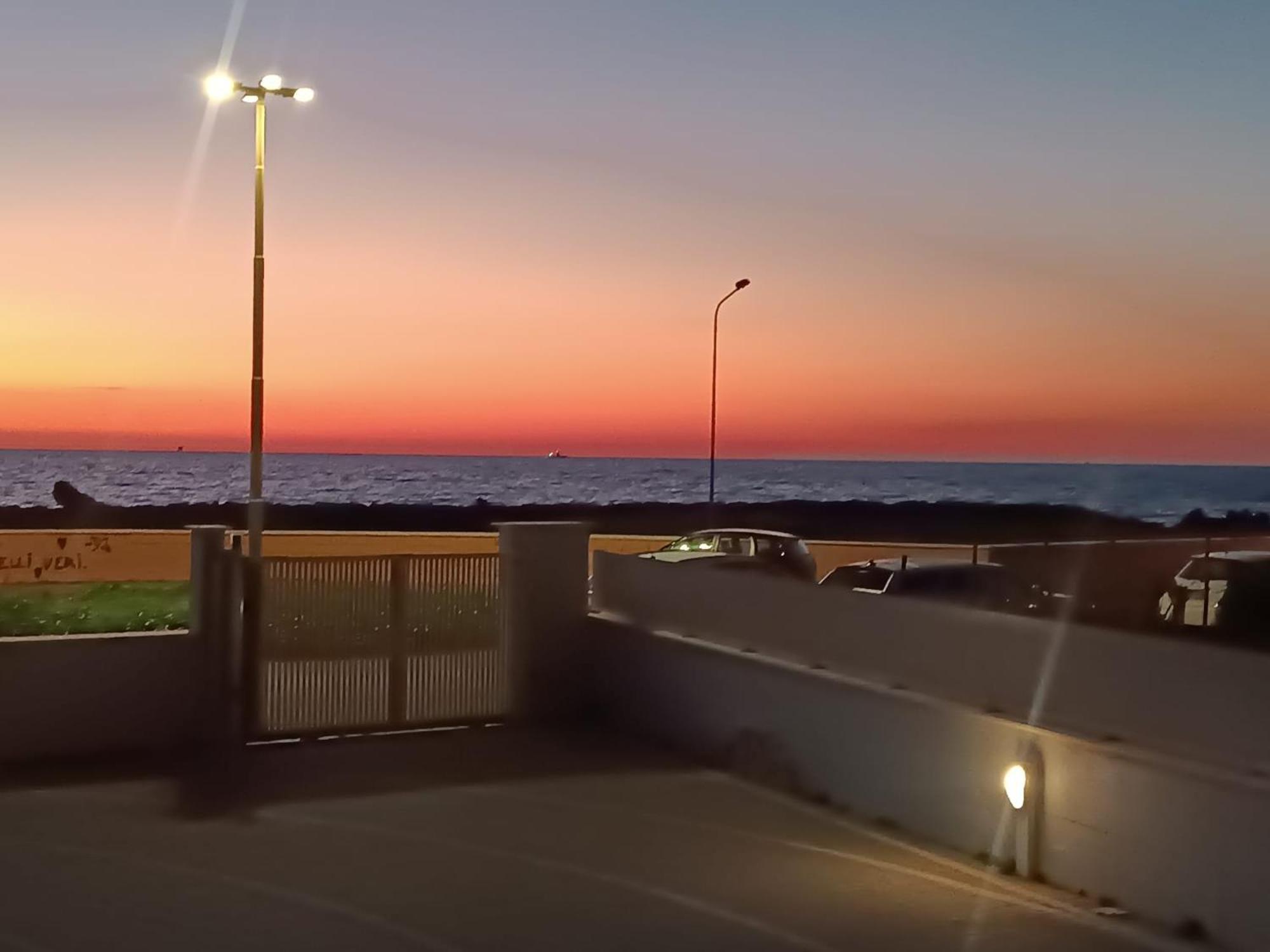 Armareaoverseassuites 1 Ф'юмічіно Екстер'єр фото