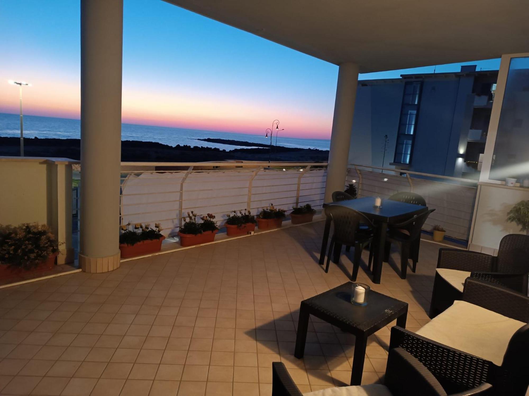 Armareaoverseassuites 1 Ф'юмічіно Екстер'єр фото
