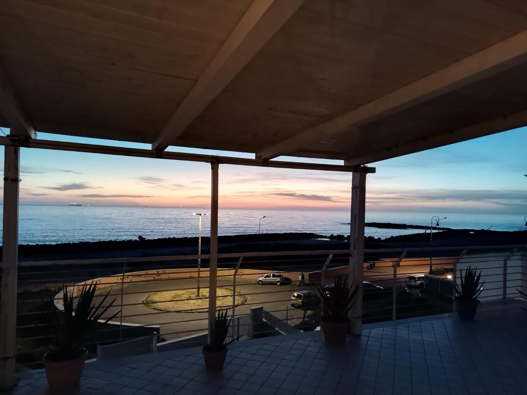 Armareaoverseassuites 1 Ф'юмічіно Екстер'єр фото